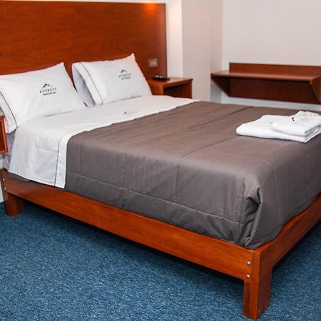 Hotel Turistico Everest Huaraz  Esterno foto