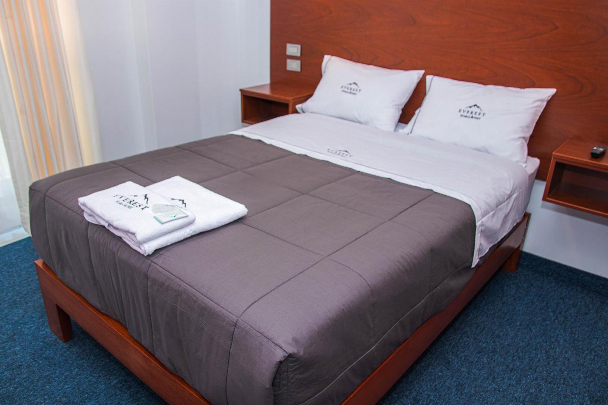 Hotel Turistico Everest Huaraz  Esterno foto