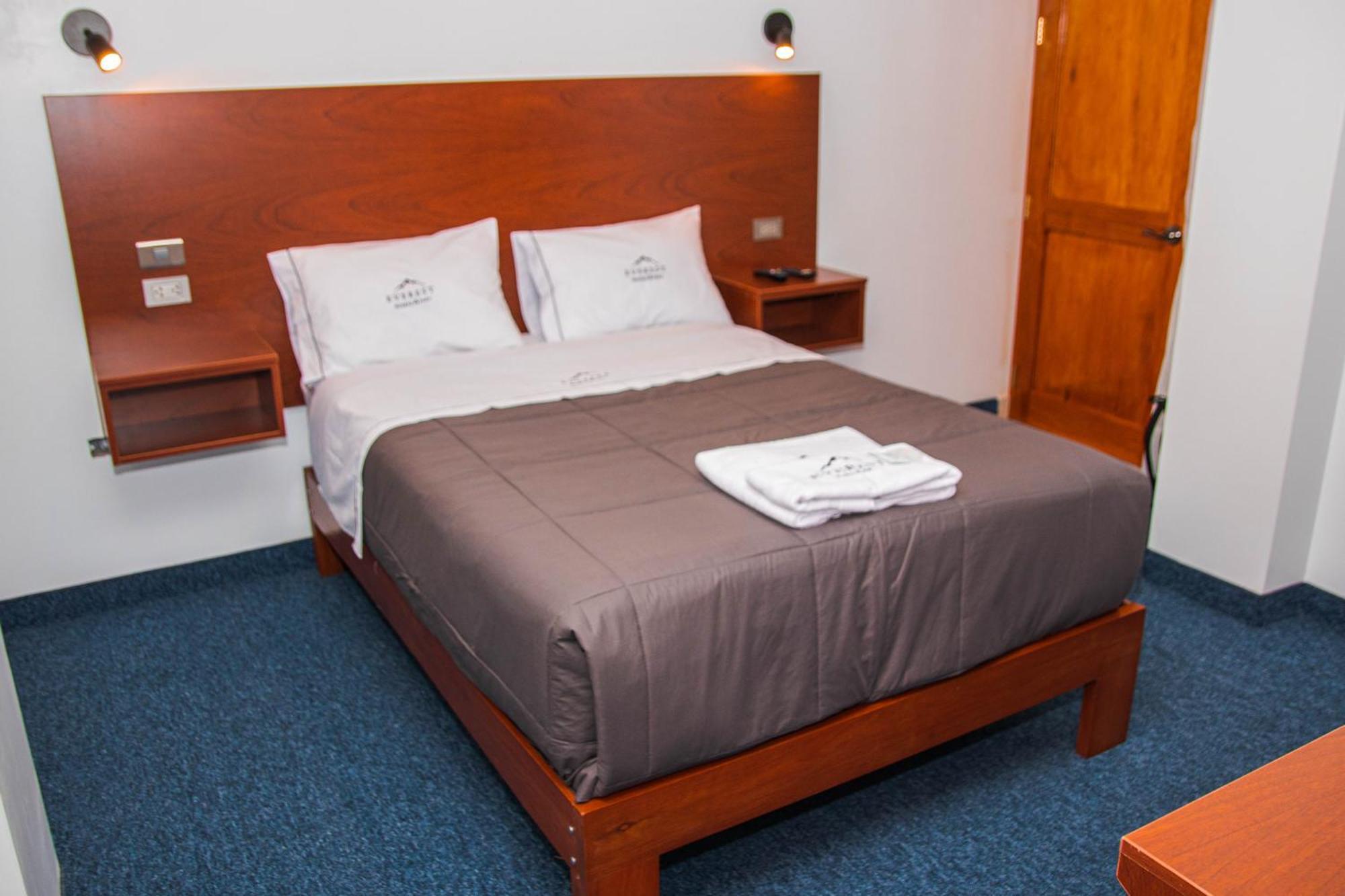 Hotel Turistico Everest Huaraz  Esterno foto